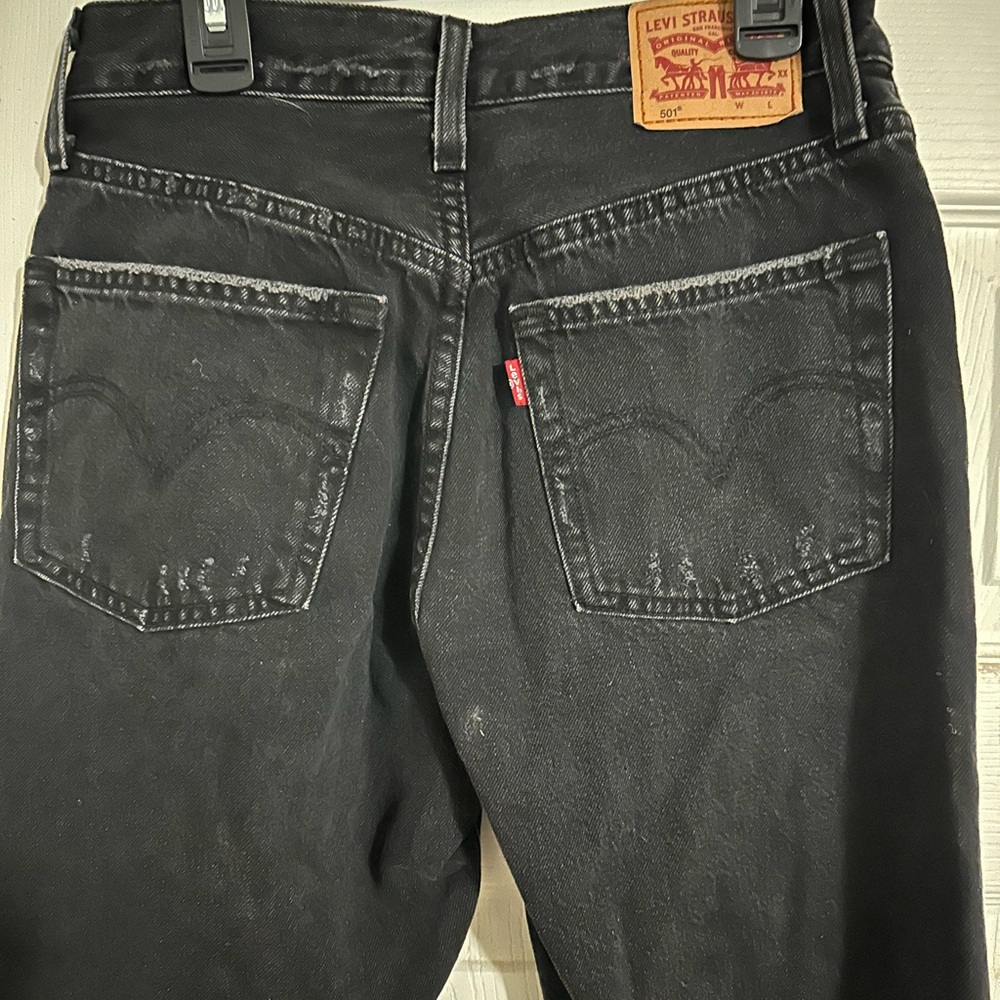 Levi's Women’s Distressed Black Jeans